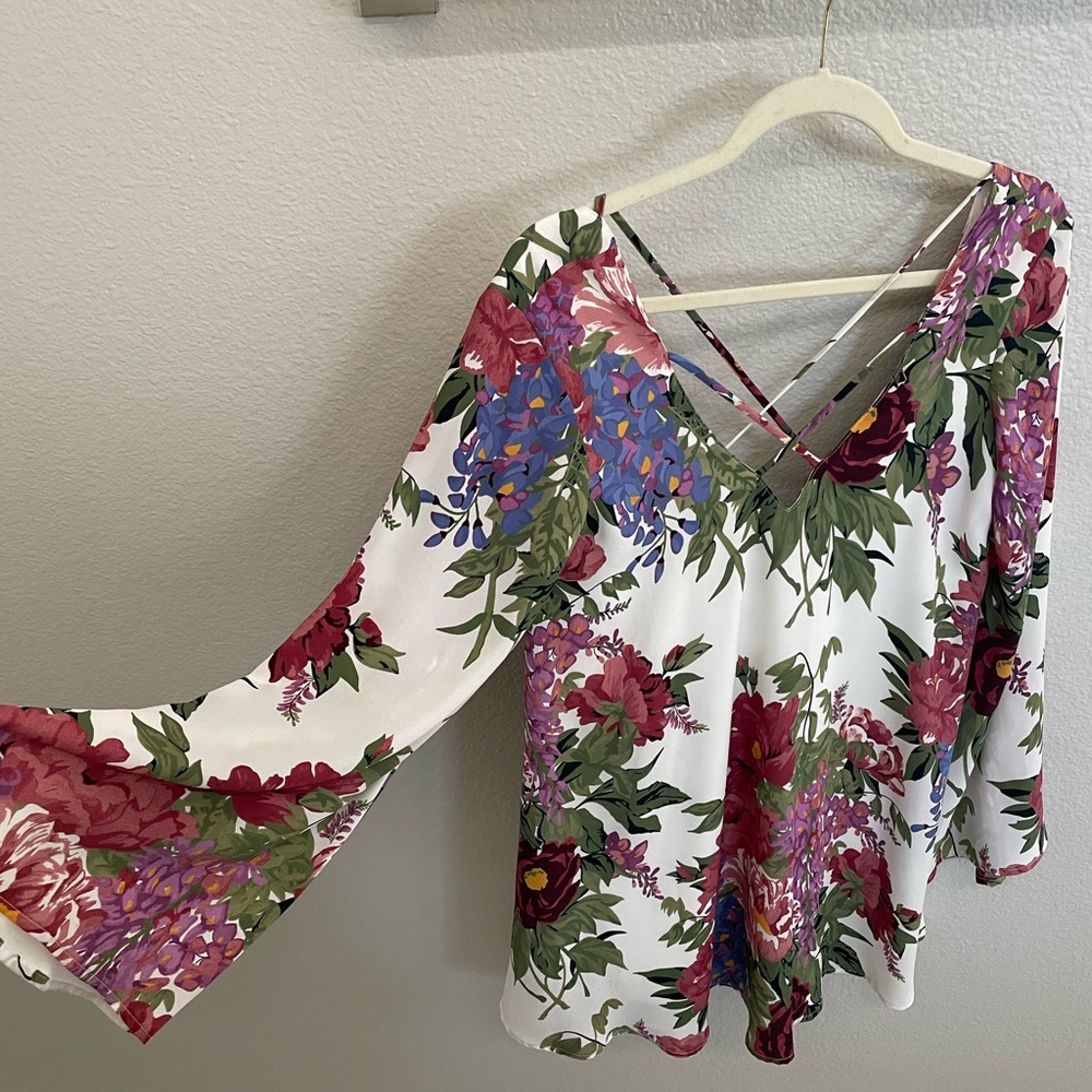 Show me your MuMu short dress.